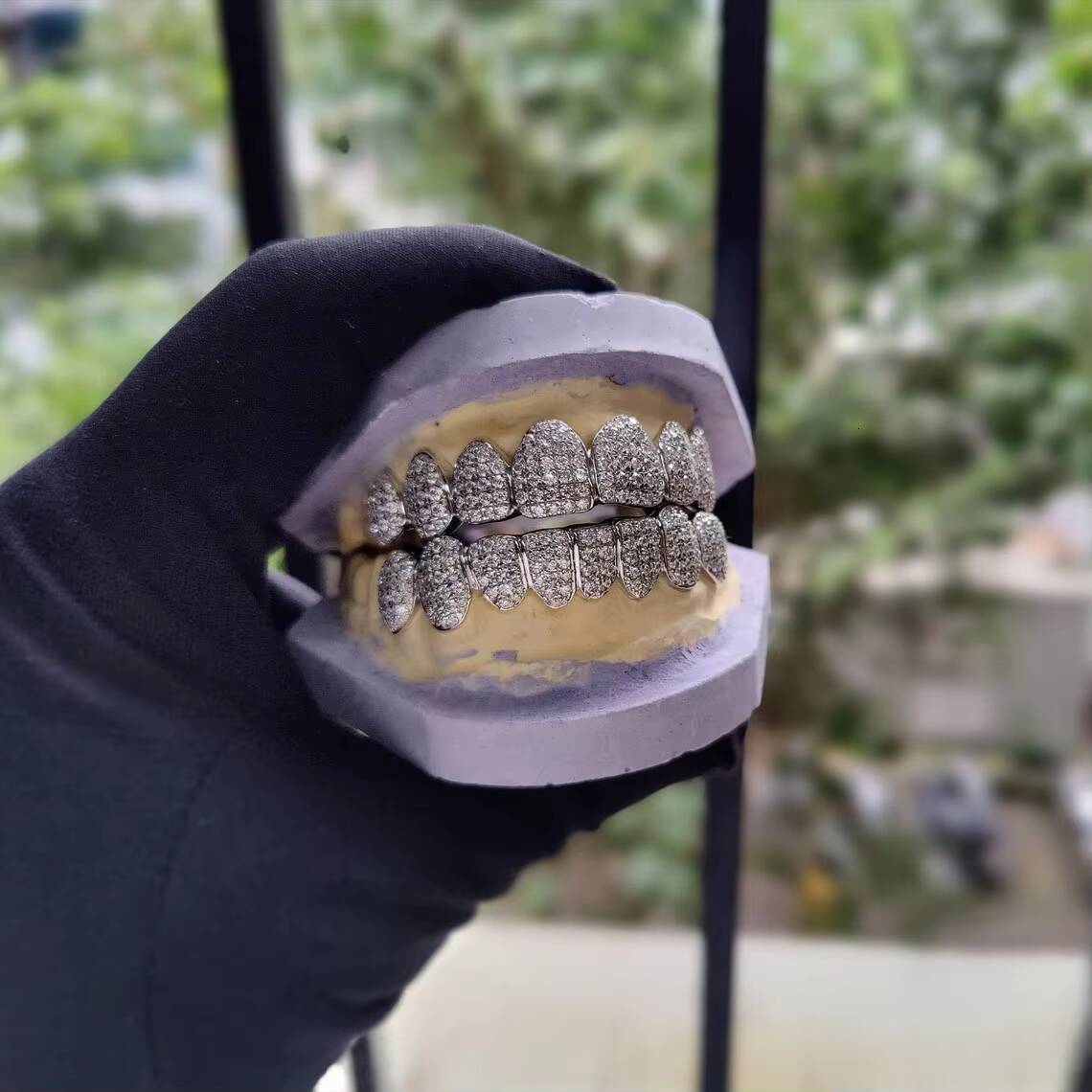 Custom 925 Sterling Silver Iced Out Grillz Diamond Teeth Top Bottom Set Hip Hop Bling Rapper Style Jewellery for Men Women