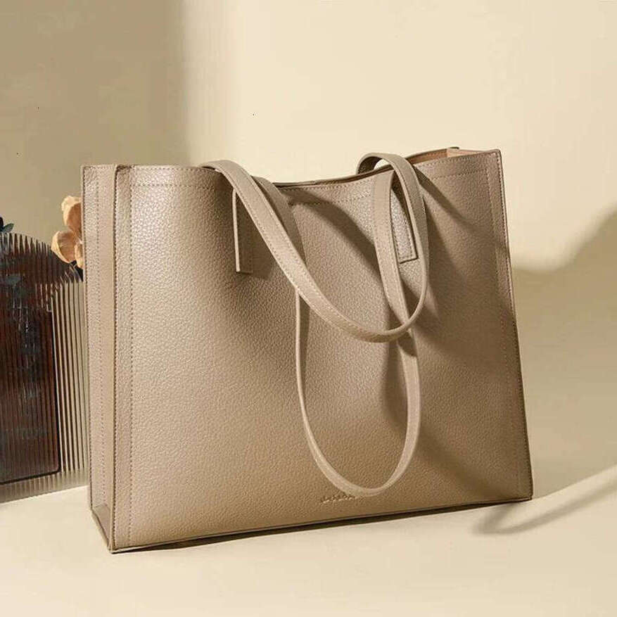 TAURUSCIAGA Fashion Simple Women's Shoulder New Solid Color Luxury Brand Handbag Retro Large Capacity Pu Leather Handbag