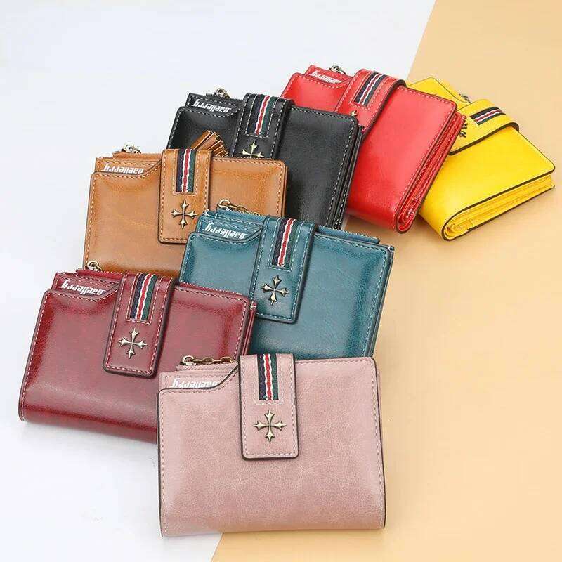 Bifold Short Oil Wax Wallet Women Fashion High Quality Purses Stylish Card Holder Coin Purse Ladies Vintage Leather Wallets Y260206