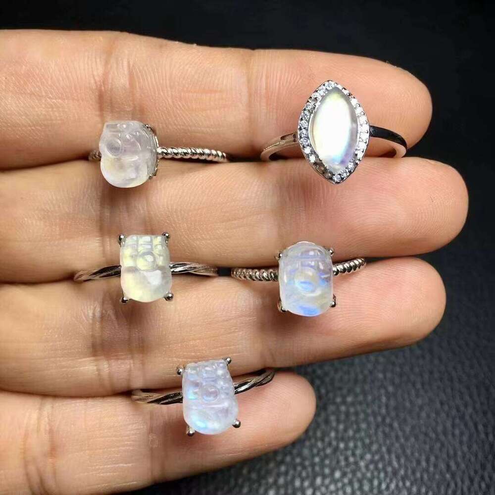 Good Flash Natural Crystal High Quality Moonstone With S925 Sliver Rings For Health