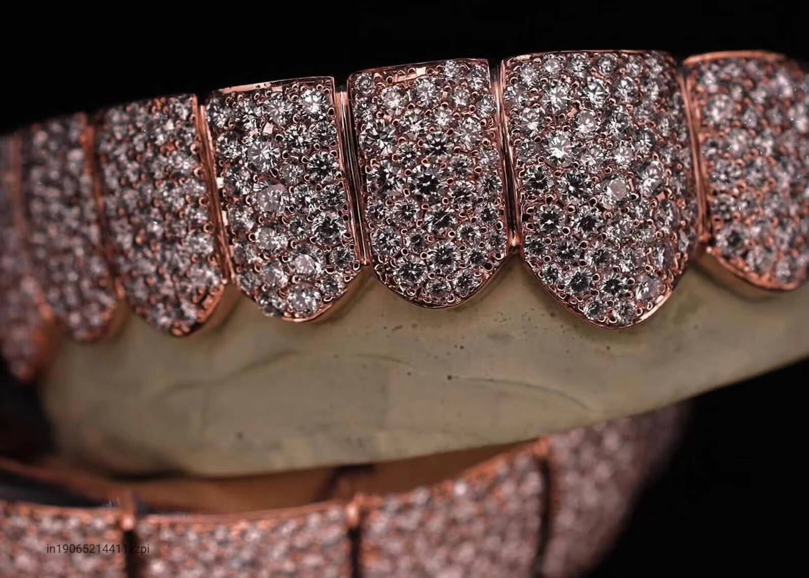 Top Quality 8x8Grillz 10k Solid Gold Teeth Grill Diamond with Fancy Style Vvs Moissanite Diamond Grillz Out Teeth Grillz for Men