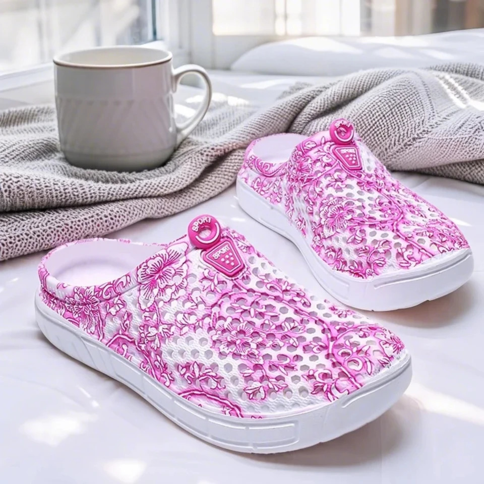HandPainted Chinese Style Sandals NonSlip Breathable Slippers Couples Fashion Clogs with Oriental Patterns 260208
