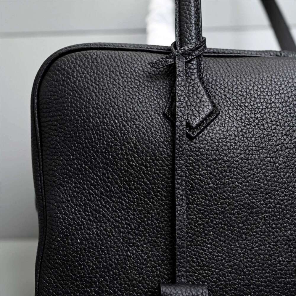Luxury Bags Genuine Leather Bowling Bag For Women, Layer Cowhide Handbag, Capacity Top Handle Bag, Small & Large Size Hot Selling BAOLUOMINGPIN