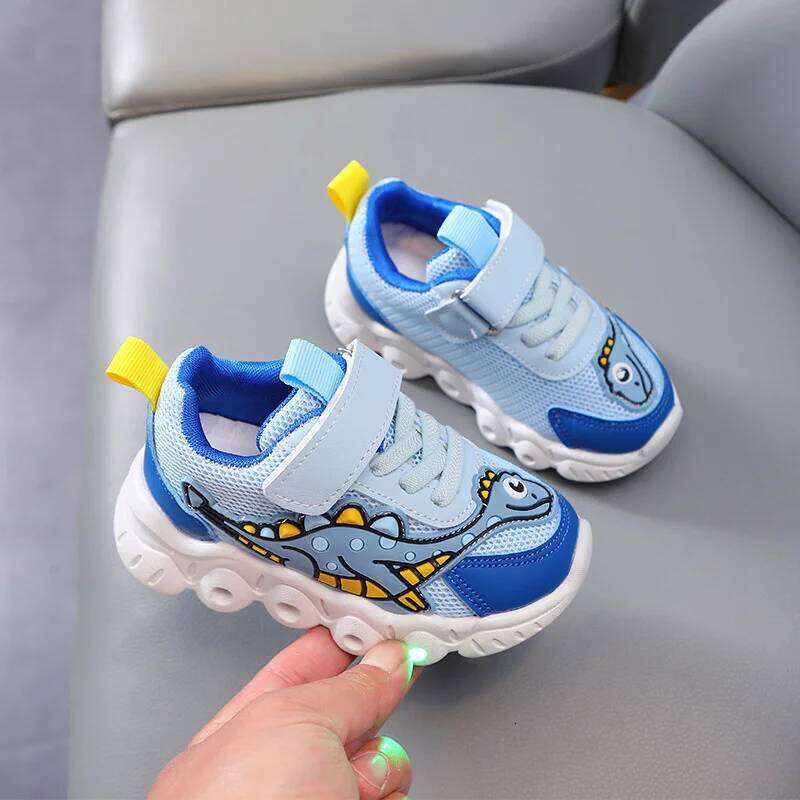 2023 New LED Children's Trainers Boys and Girls Tennis Sports Shoes for Toddlers Child Kids Sneakers H260207