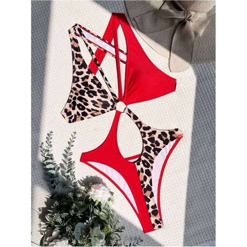 Red Leopard Bikini Patchwork Hollow Out Bandage Monokini Sexy Backless Swimsuit Women Swimwear Brazilian Beach Wear Bathing Suit C260207