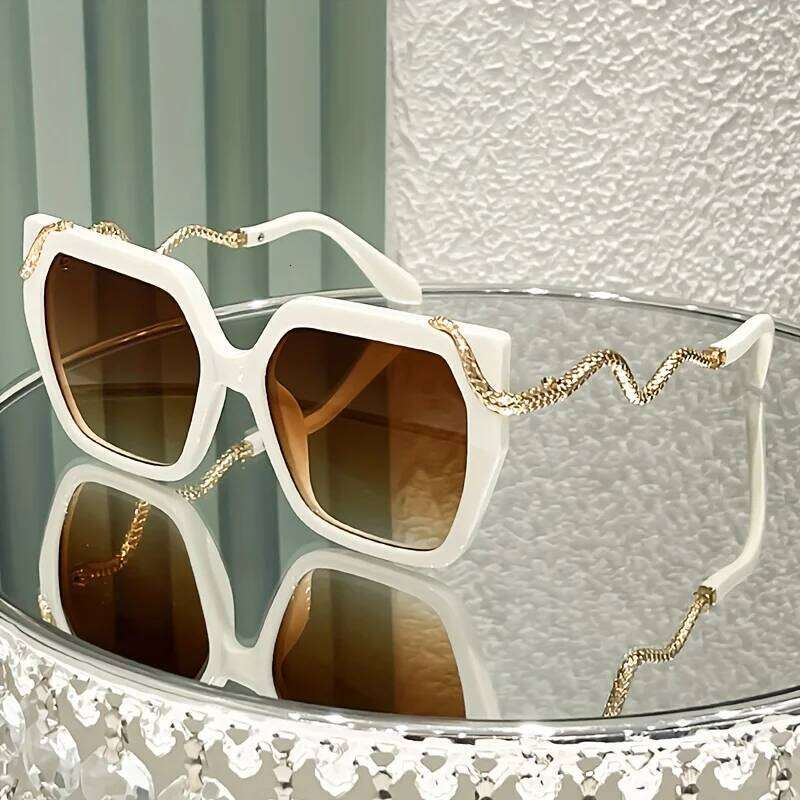 Women's Oversized Round Fashion Glasses with Snake-Shaped Metal Arms - Lightweight PC Frame, White & Golden Luxury Y260207