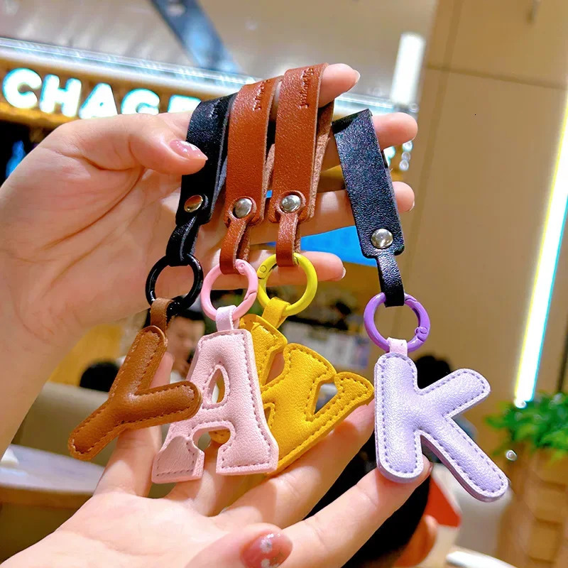 Creative Leather English Letter Keychain Bag Hanging Ornaments Pendant Charms Decorations for Bag Phone Bag Accessories Gift 260130