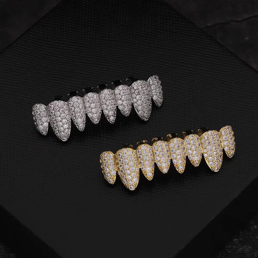 Custom Hip Hop Grillz 18K White Gold Plated Braces Zirconia Moissanite Vvs Diamond Iced Out Grill Grillz for Teeth