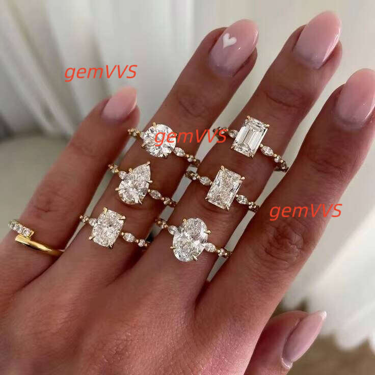 925 Sterling Silver Moissanite Fine Jewelry With 18K White Gold Plating Round Shape Wedding Ring For Women