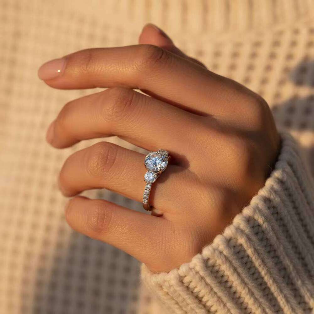 Lab Grown Radiant Cut Diamond Solitaire Ring IGI Certified 10K/14K Gold Luxury Women's Wedding & Engagement Jewelry