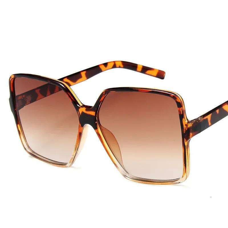 Fashion Women Oversize Sunglasses Gradient Shades Plastic Brand Designer Female Sun Glasses UV400 Gafas De Sol Y260207