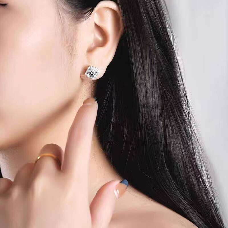 1Ct 2Ct Ear Studs Earring Pass Diamond Test Moissanite Stud Earrings For Women Sterling Silver Jewelry