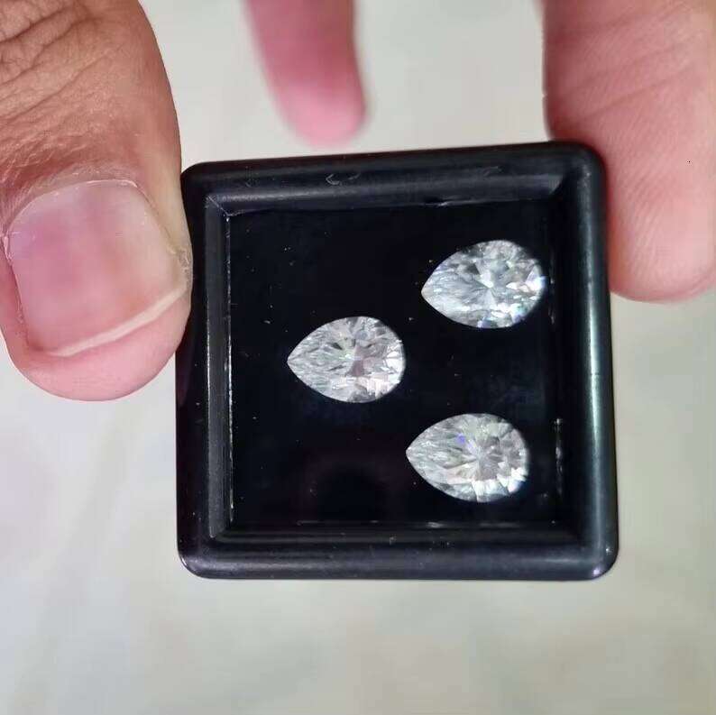 Full White Pear Shape Moissanite Diamond Earrings VVS Clarity Hip Hop Jewelry With Silver Gemstone Color