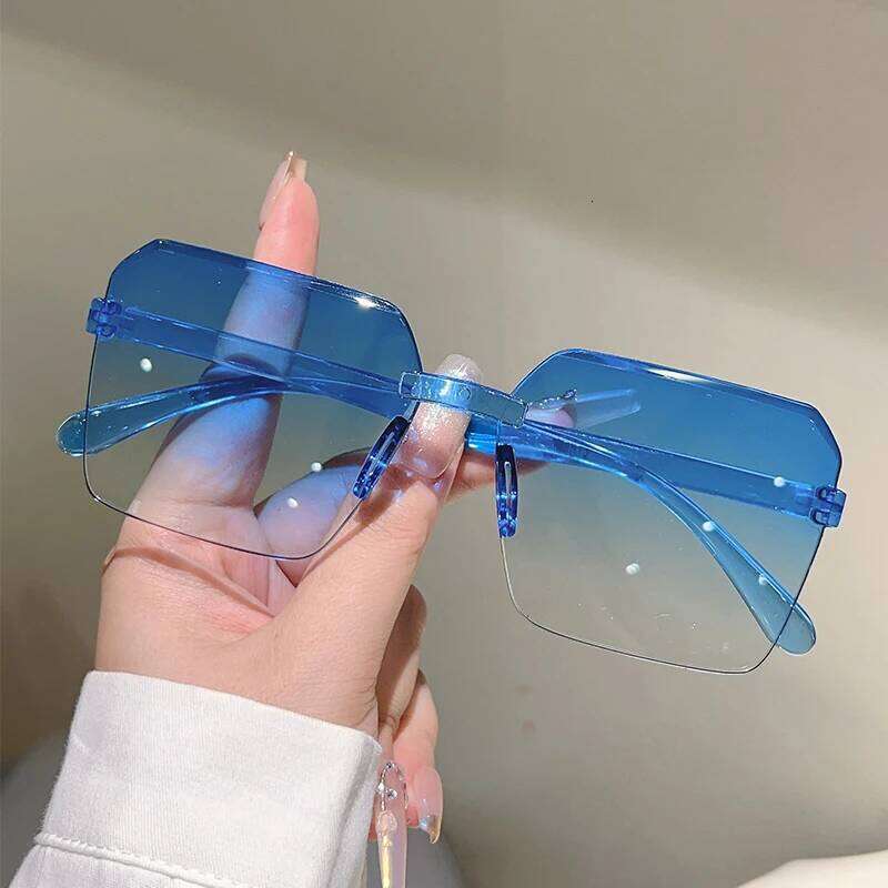 KAMMPT Square Sunglasses Men 2025 New Fashion Vintage Gradient Outdoor Casual Shades Women Trendy Multi-color Decor Sun Glasses Y260207