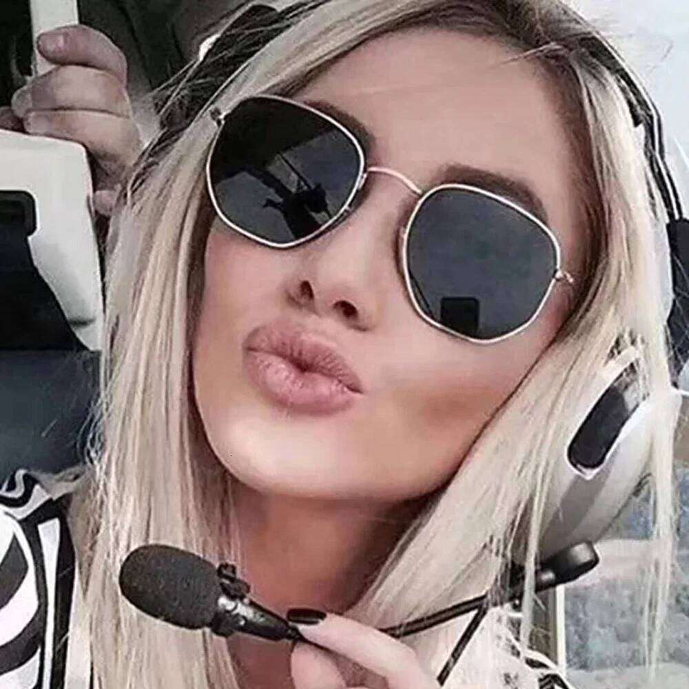 2025 Metal Classic Vintage Women Sunglasses Luxury Brand Design Glasses Female Driving Eyewear Oculos De Sol Masculino Y260207