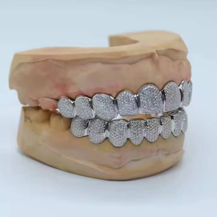 Moissanite Diamond Teeth Decoration Bling Out 925 Silver Teeth Handmade Shine Bright Teeth Hip Hop Iced Out Grillz