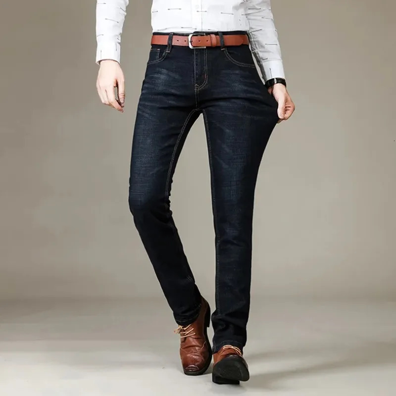 2026 Spring and Autumn Classic Men Fitted Stretch Jeans Business Casual Cotton Denim Straight Leg Pants Male Black Blue Trousers 260127