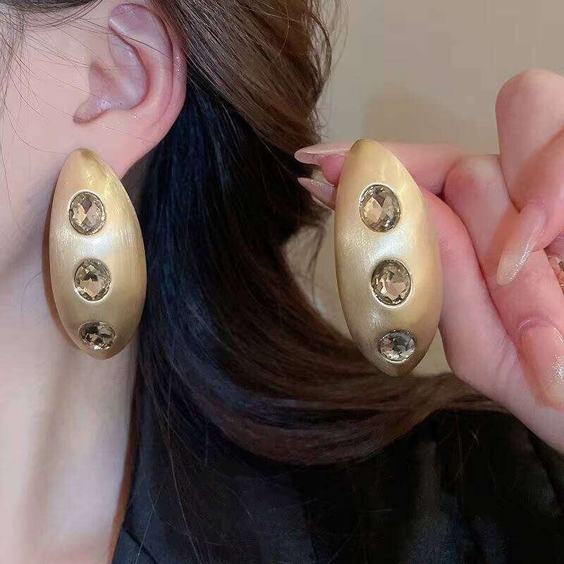 Silver Needle Exaggerated Elliptical Diamond Textured Stud Earrings Alloy Trendy Statement Jewelry Women Party Accessories