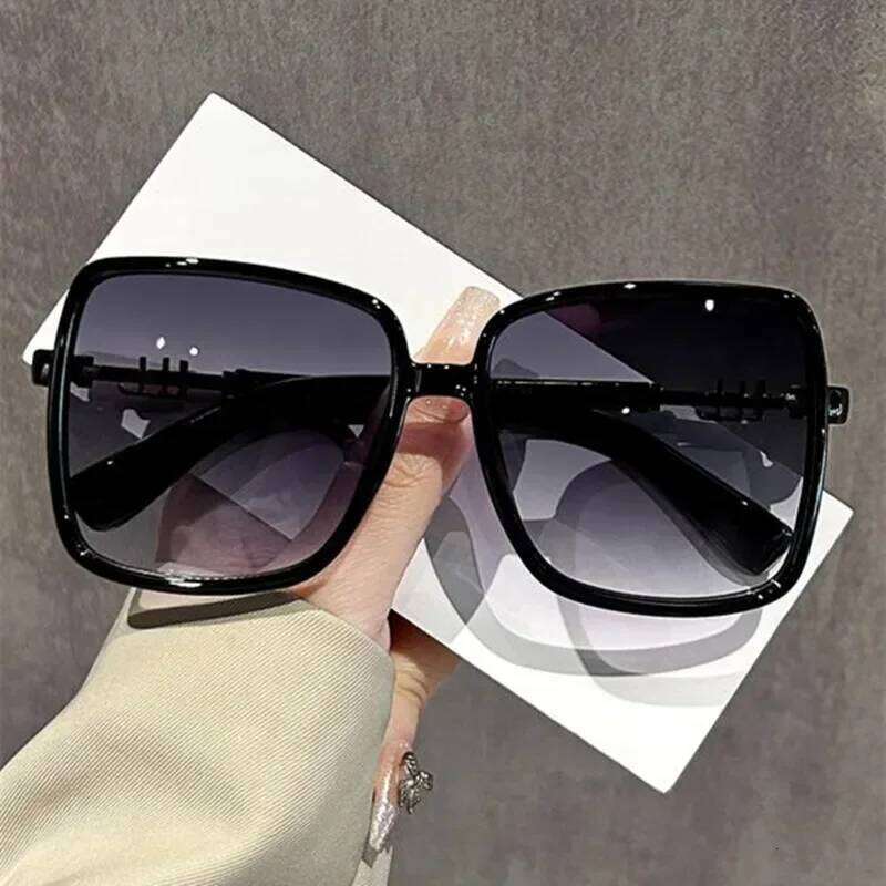 2025 Vintage Square Women's Sunglasses Luxury Designer Sun Glasses Classic Eyeglasses Lady UV400 Big Frame Mirror Oculos De Sol Y260207