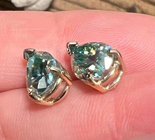 Pear Shape Blue Green 925 Staling Sliver Moissanite Diamond Earring
