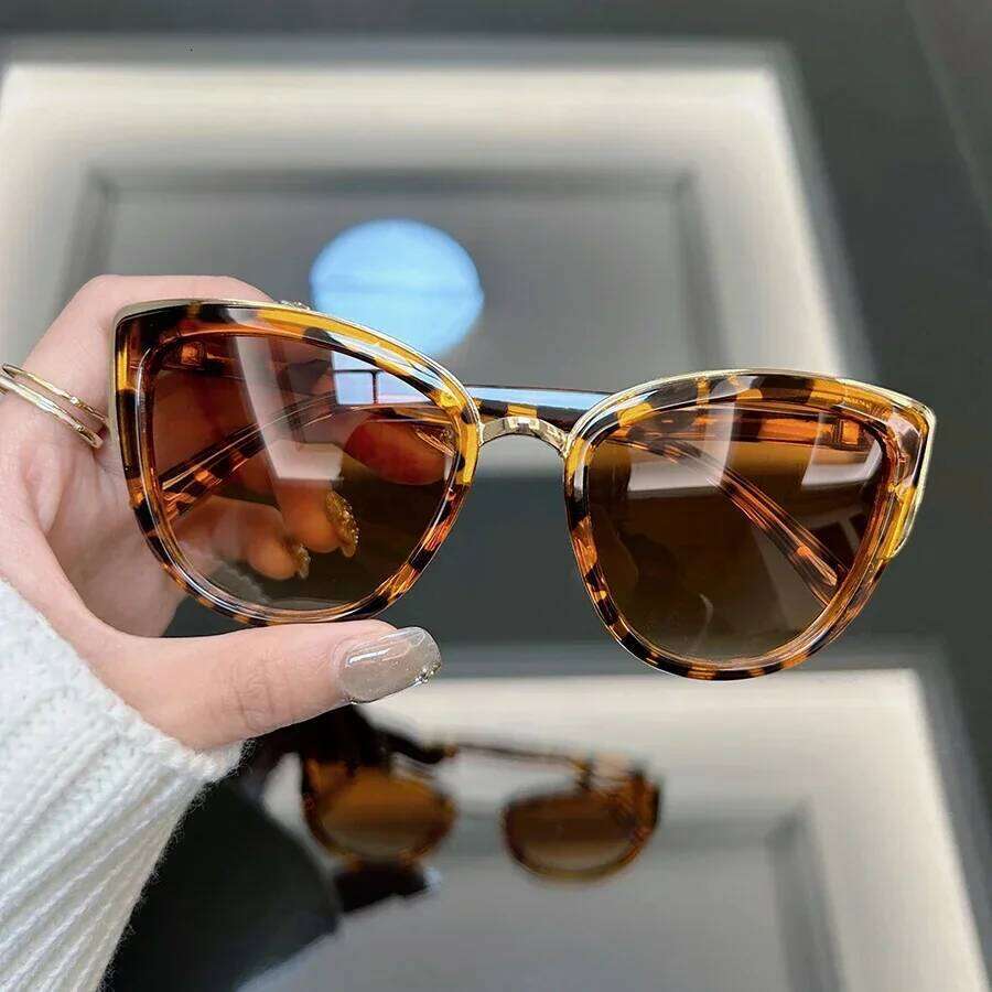 Cat Eye Retro Sunglasses Women Men Designer Outdoors Vintage Sun Glasses Female Male Fashion Mirror Punk Shades Oculos De Sol Y260207