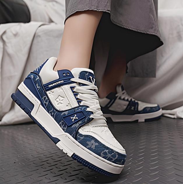 hot Free shipping Casual Shoes Breathable casual shoes lightweight and soft soled daily commuting sports shoes