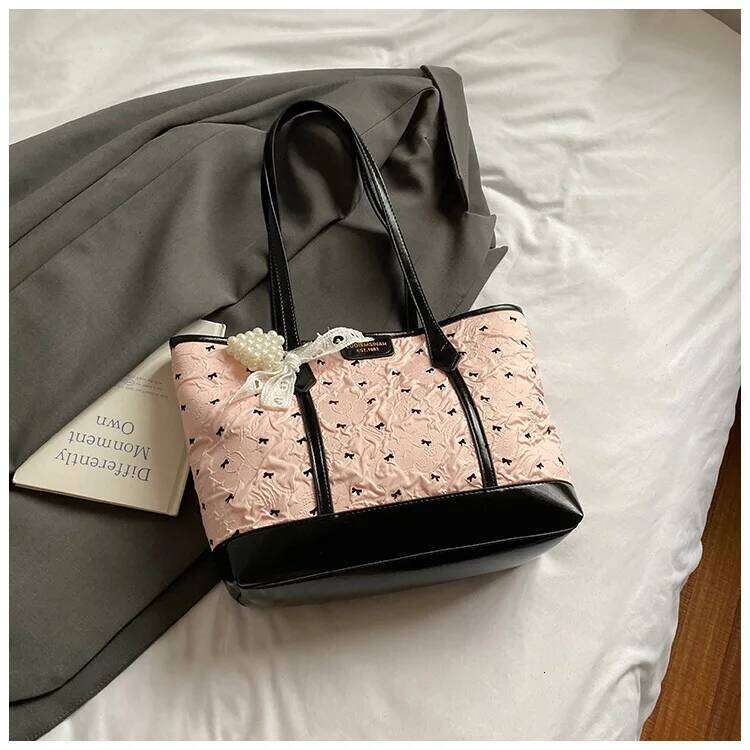 Korean Style Pink Bow Tote for Girls 2025 Large Capacity Shopper Versatile Commuter Casual Shoulder Bag Trendy Minimalist C260207