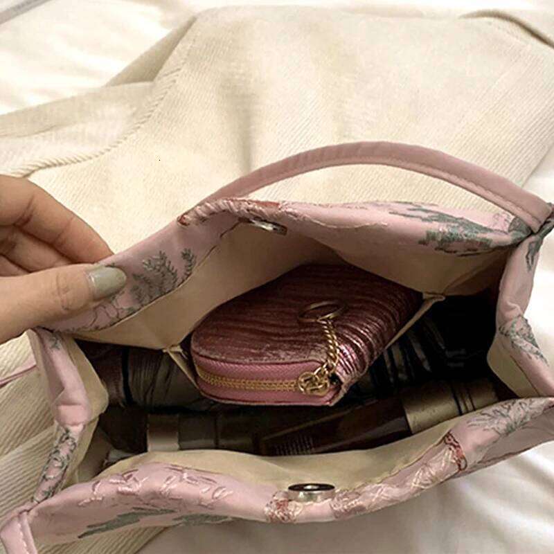 New Chinese Style Shoulder Retro Silk Tassel Bucket Bag Fashion Handbag Large Capacity Women's Casual Crossbody Bags