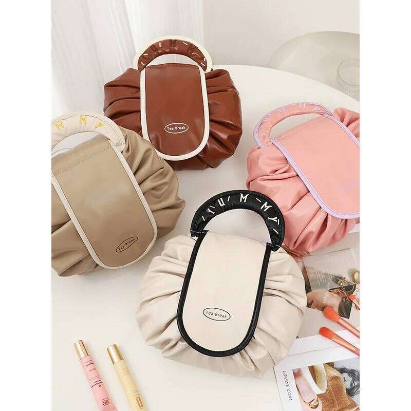 2025 Lazy Makeup Large Capacity Portable Travel Storage Bag Drawstring Pocket Waterproof Washroom Y260206