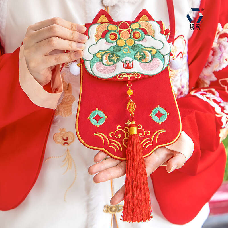 New Hanfu Accessories Ancient Style Crossbody Embroidered Snake Year Red Envelope Vertical Flip Square Bag Evergwish