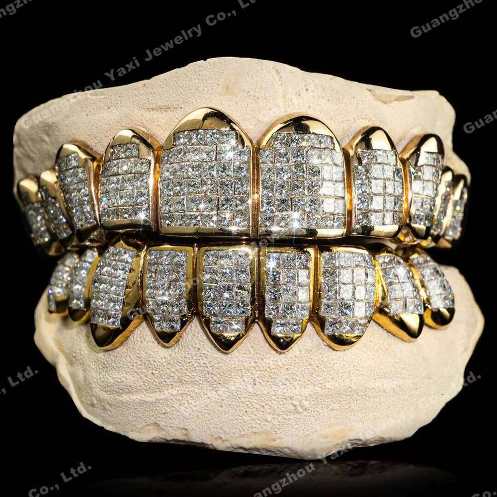 Custom Top Bottom 10 S925 Silver 10K 14K Solid Gold Princess Cut Moissanite Lab Grown Diamond Invisible Setting Teeth Grillz