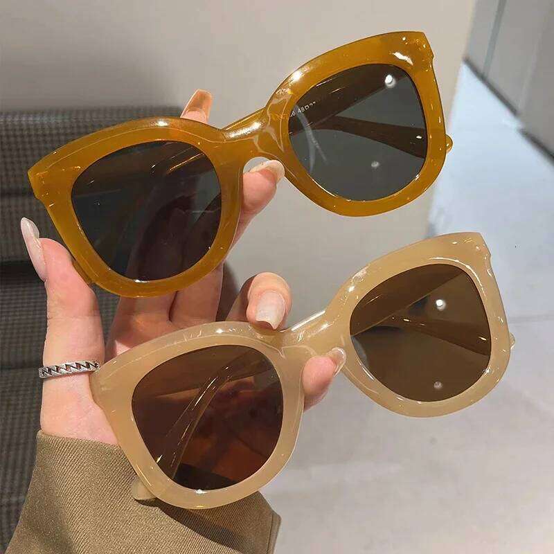 Oversized Butterfly Cat Eye Sunglasses New Trendy Fashion Female Lady Shades Colorful Popular Brand Designer Eyewear for Women Y260207