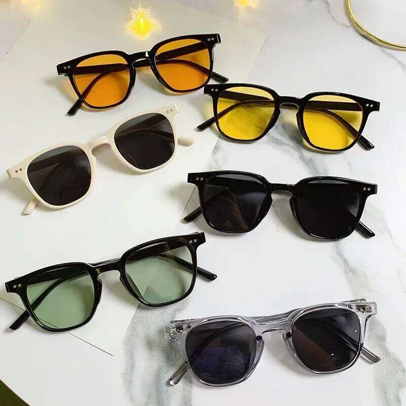 2024 Summer Square Frame Punk Sunglasses Vintage Rivets UV400 Sun Shade Glasses Women Men Retro Fashion Luxury Brand Eyewear Y260207