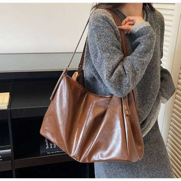 Tote handag 2025 autumn and winter new women's fashion trend Korean-style commuting large capacity shoulder bag C260207