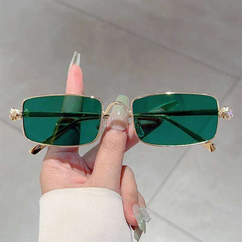 KAMMPT Vintage Rectangle Sunglasses Men New Fashion Classic Gradient Decorative Shades Women Ins Luxury Brand Design Sun Glasses Y260207