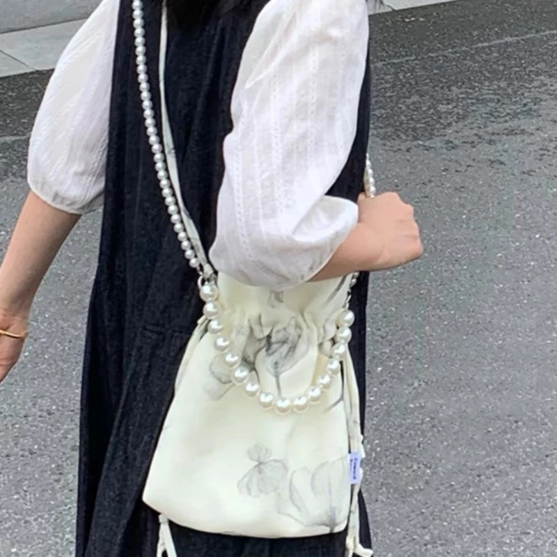 Women Mini Cellphone Bag Sweet Kawaii Drawstring Pleated Shoulder Bags Y2k Chinese Style Print Pearl Chain Handbags Crossbody 260208