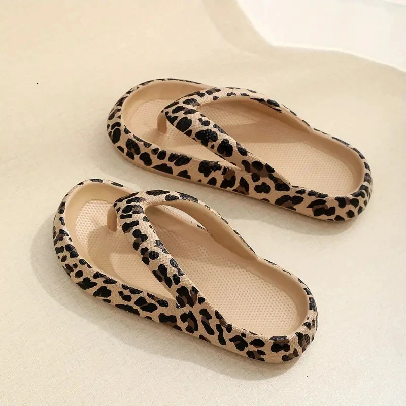 Womens Retro Leopard Print EVA Slides SlipOn OpenToe Beach Sandals with Soft Cushioned Sole QuickDry Lightweight n f 260208