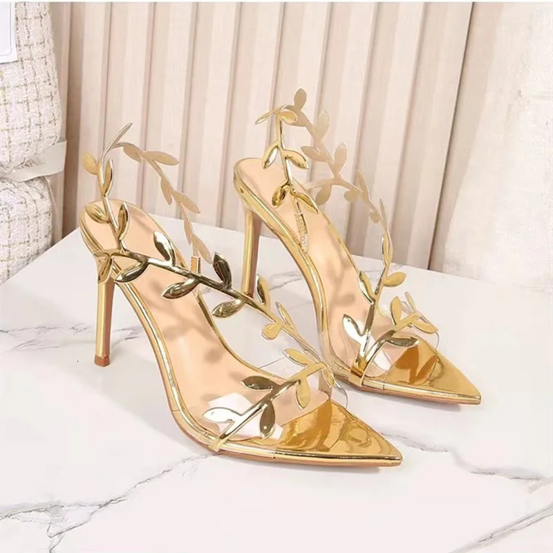 2024 Summer Fashion Patent Leather Gold Leaf Women Sandals Elegant Pointed toe Thin High heels Gladiator Sandalias Party Shoes 260208