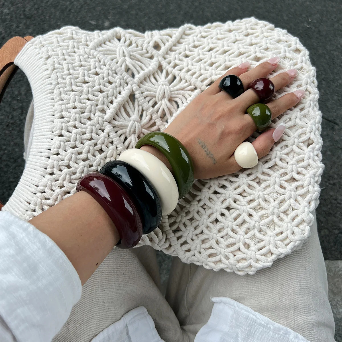 Modern Sweet Moon Shape Acrylic Resin Open Bracelets Rings For Women Geometric Finger Rings Cuff Bangles Punk Minimalist Jewelry 260120