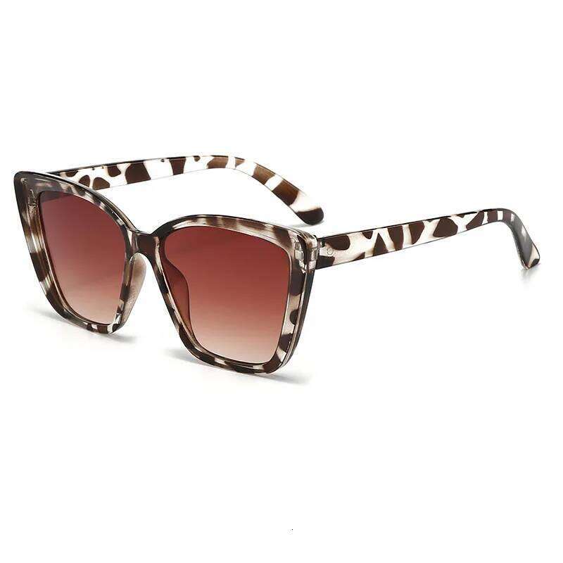Fashion Street Trend Cat Eye Sunglasses Women Leopard Square Frame Sun Glasses UV400 Lady Brand Designer Eyewear Y260207