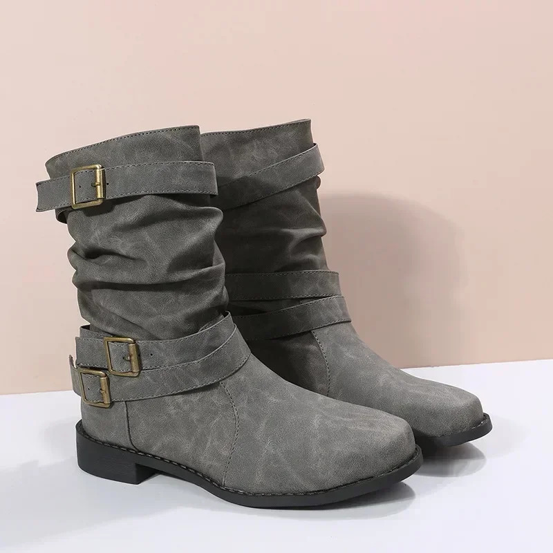 Plus Size 43 Women Boots European and American Fashion Buckle Pleated Short Autumn Winter Flat Boot Shoes 260208