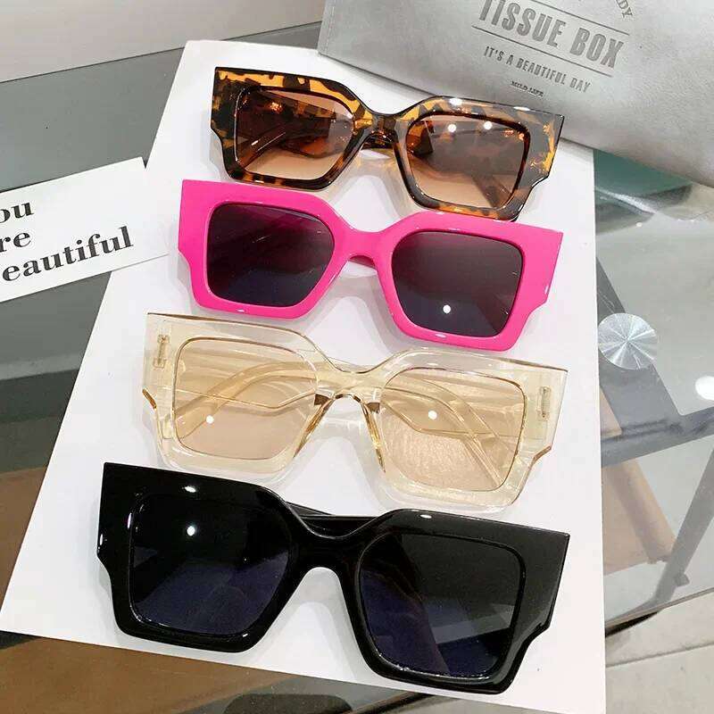 New Vintage Square Sunglasses Woman Fashion Retro Sun Female Eyewear Brand Designer Glasses UV400 Gafas De Sol Y260207