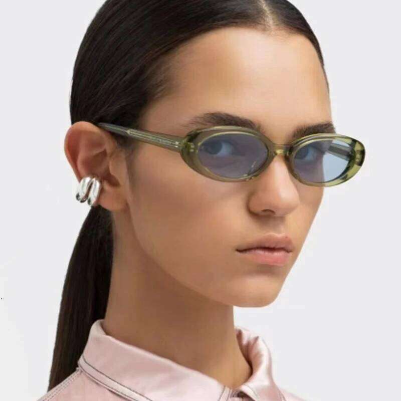 New Women's Retro Oval Sunglasses Black Small Frame Fashion Brand Trendy Hot Points Sun Glasses Female Lady Goggle UV400 Y260207