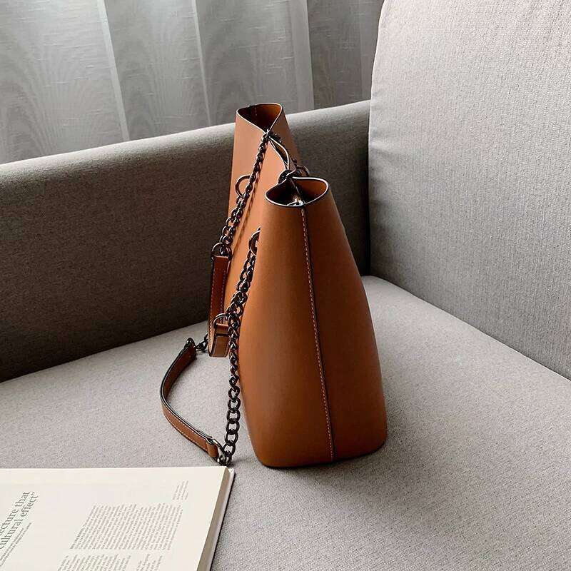 Luxury Designer PU Leather Shoulder For Women Chain Large Capacity Handbags Travel Hand Bag Female Big Tote Bags Bolso C260207
