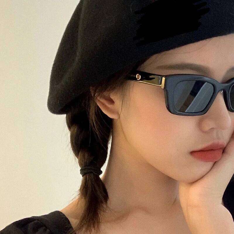 Female Dark Glasses, Solid Color Anti-UV Rectangular Sunglasses Eyewear for Outdoor Activities Y260207