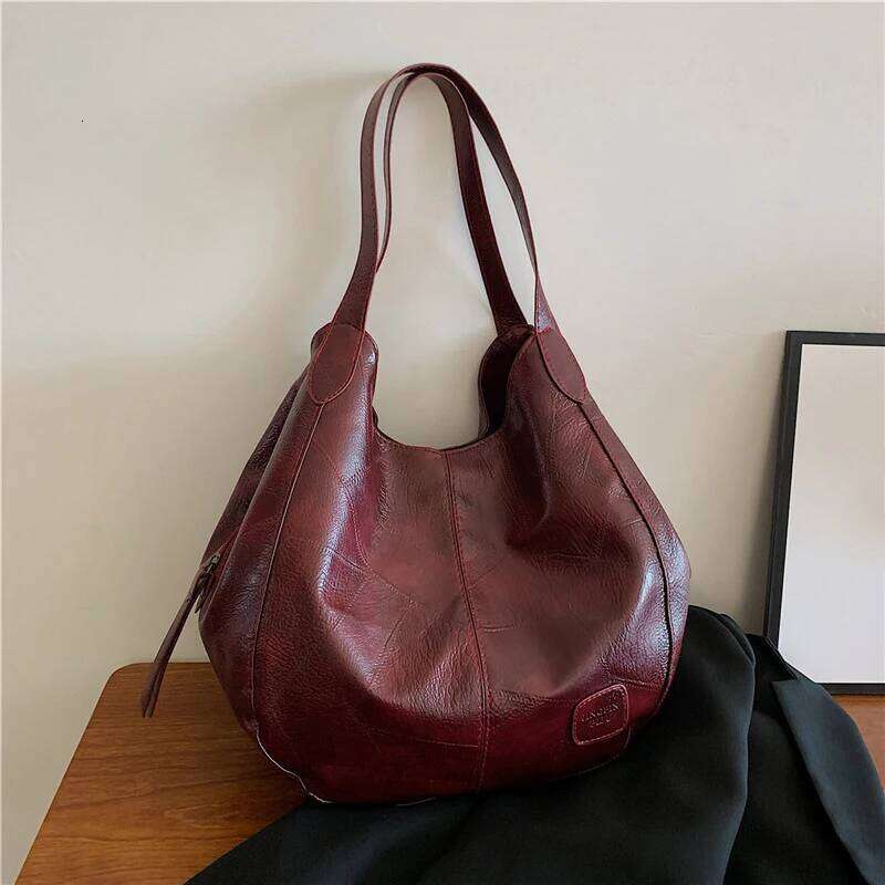 Womens Hand Soft PU-Leather Shoulder Bags Ladies All-Matching Shopping Dating Large Capacity Crossbody Bag Gift C260207