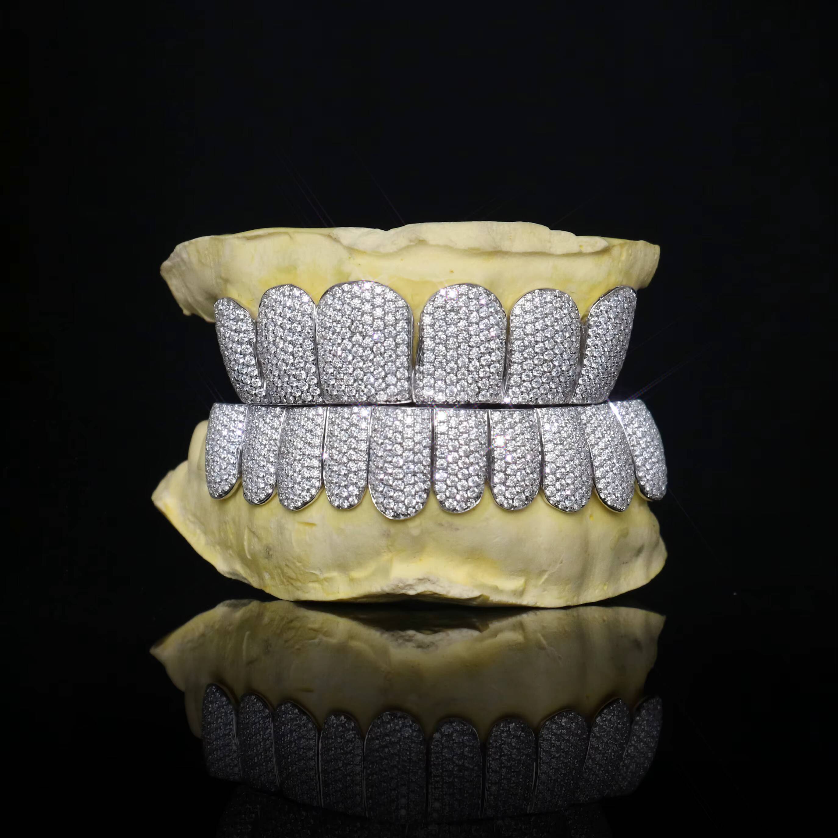 Honeycomb Hand Setting Hip Hop Custom Teeth Grillz 925 Sterling Silver Scintillating Grillz for Teeth