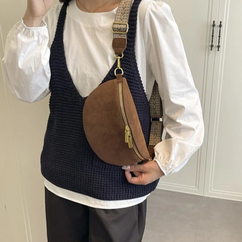 Womens Waist Bag Multi-pocket Street Fanny Pack Faux Suede Chest Bag Fashion Wide Strap Crossbody Bag Retro Solid Shoulder Bags 260130