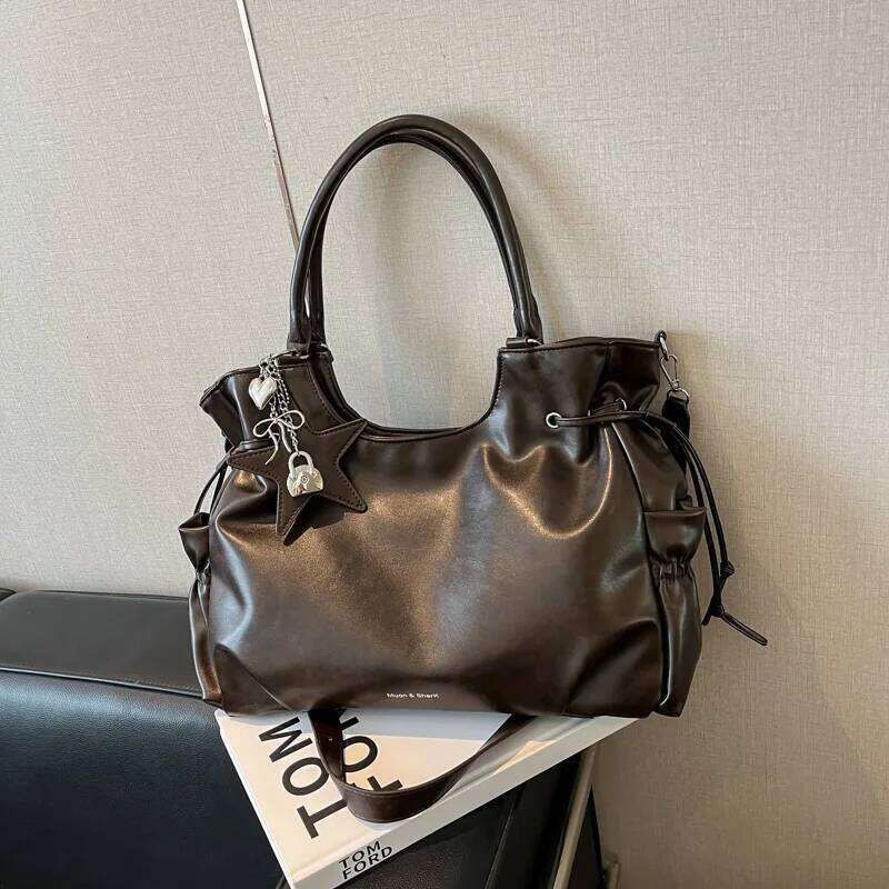 Luxury Designer Women's Tote Bag Autumn Winter Large Capacity Ipad Pouch Briefcase Korean Retro Drawstring Travel Handbags C260207