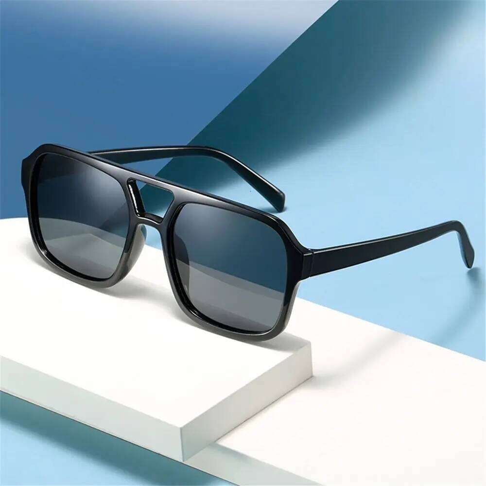1PC Retro Square Aviation Sunglasses For Women Men Stylish Big Frame Sun Ins Style 70s Black Shades Glasses Y260207
